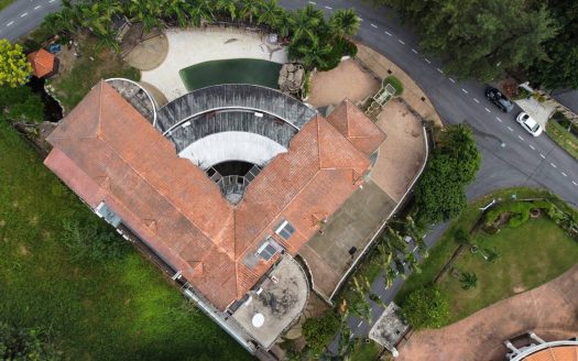 Freehold 2 Bungalow Storey  With Garage Country Heights Kajang