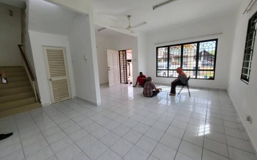 Double Storey Semi-D Corner Lot , Tasik Kesuma.