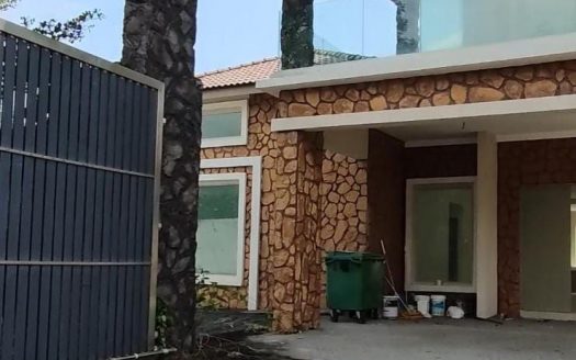 FREEHOLD CORNER LOT 1.5 STOREY LUXURY BUNGALOW Warisan Puteri Seremban