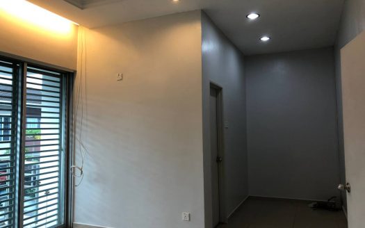 For Sale : Double Storey Terrace Nilai Spring Heights Nilai