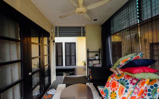 BUNGALOW SEKSYEN 13 ,SHAH ALAM.