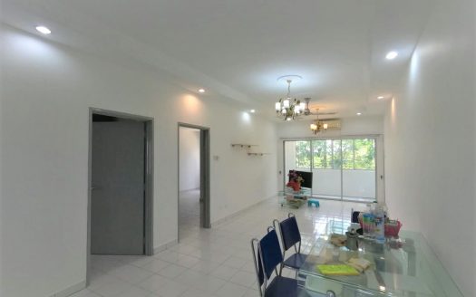 Ground Floor Spanish Villa Condo at Taman Tasik Jaya Senawang