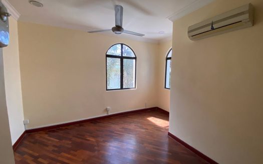2.5 STOREY INTERMEDIATE SEMI-D HOUSE IN PRESINT 8 PUTRAJAYA