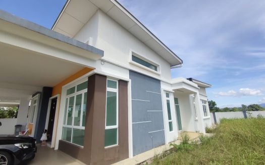 FOR SALE : Single Storey Bungalow Taman Senawang Perdana
