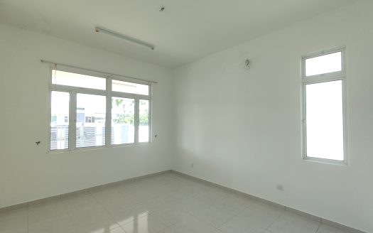 FOR SALE : Single Storey Bungalow Taman Senawang Perdana