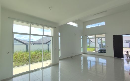 FOR SALE : Single Storey Bungalow Taman Senawang Perdana