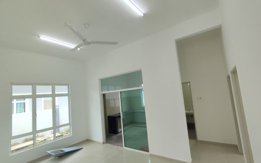 FOR RENT : Bungalow at Taman Bukit Senawang Perdana