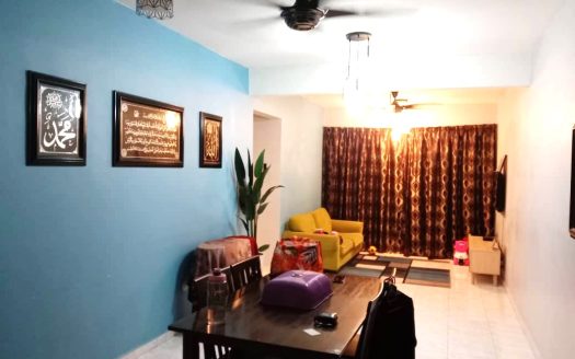 Facing Tasik Tingkat 2 Apartment DesaJaya Villa Taman Tasik Jaya Senawang