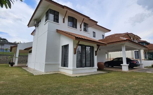 DOUBLE STOREY BUNGALOW FOREST HEIGHT CORNER LOT SEREMBAN