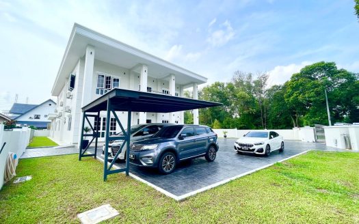 FOR SALE : Double Storey Bungalow Rasah Kemayan , Seremban