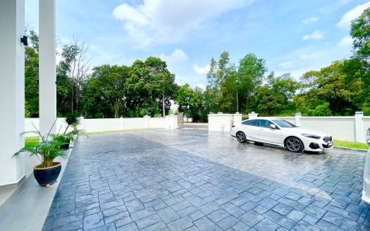 FOR SALE : Double Storey Bungalow Rasah Kemayan , Seremban