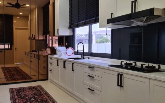 FOR SALE :  Fully Furnished SEMI D 2 Storey Allysum  Hijayu 2 Resort Homes Bandar Sri Sendayan