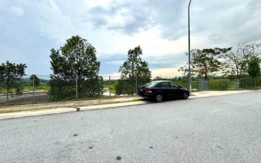 Facing Open Lake Double Storey Terrace Superlink Ara Sendayan Type Adira, Bandar Sri Sendayan