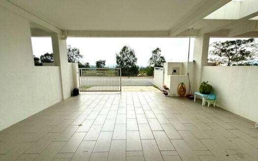 Facing Open Lake Double Storey Terrace Superlink Ara Sendayan Type Adira, Bandar Sri Sendayan