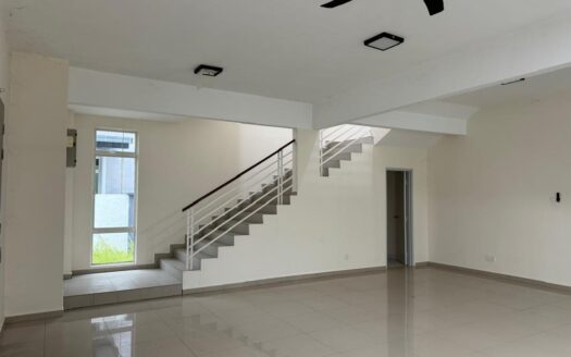 For RENT :  2 Storey Bungalow Taman Senawang Perdana Senawang