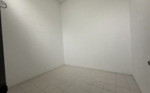 Bandar Seremban Selatan, Teres Setingkat baru build & Sell projek
