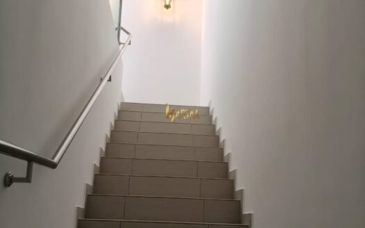 For Rent : Partially Furnished 2 Storey Terrace Taman Tiara Sendayan Sendayan