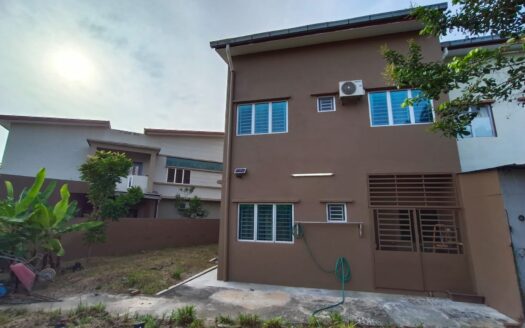 Fully furnished 2 Storey Corner Taman Hilsa PORT DICKSON