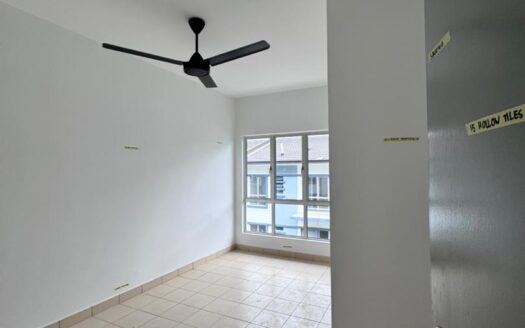 Untuk di Jual : Depan padang Teres 2 Tingkat Prima Bandar Ekar Rantau, Negeri Sembilan