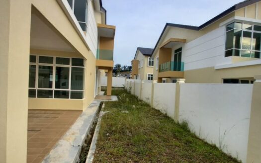 Semi-D 2 Tingkat untuk di Jual di Taman Bukit Senawang Perdana