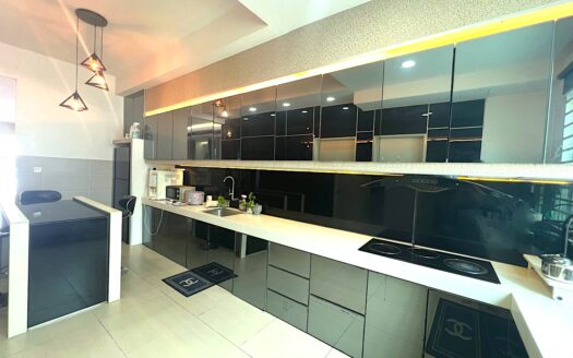For Rent : 2 Storey End Lot Castora Hijayu Bandar Sri Sendayan