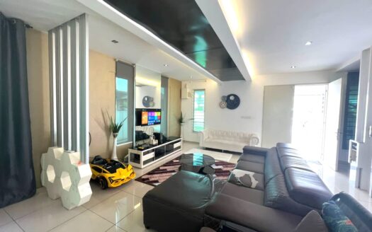 For Rent : 2 Storey End Lot Castora Hijayu Bandar Sri Sendayan
