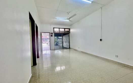 Taman Tuanku Jaafar Senawang Teres Setingkat renovated untuk di jual